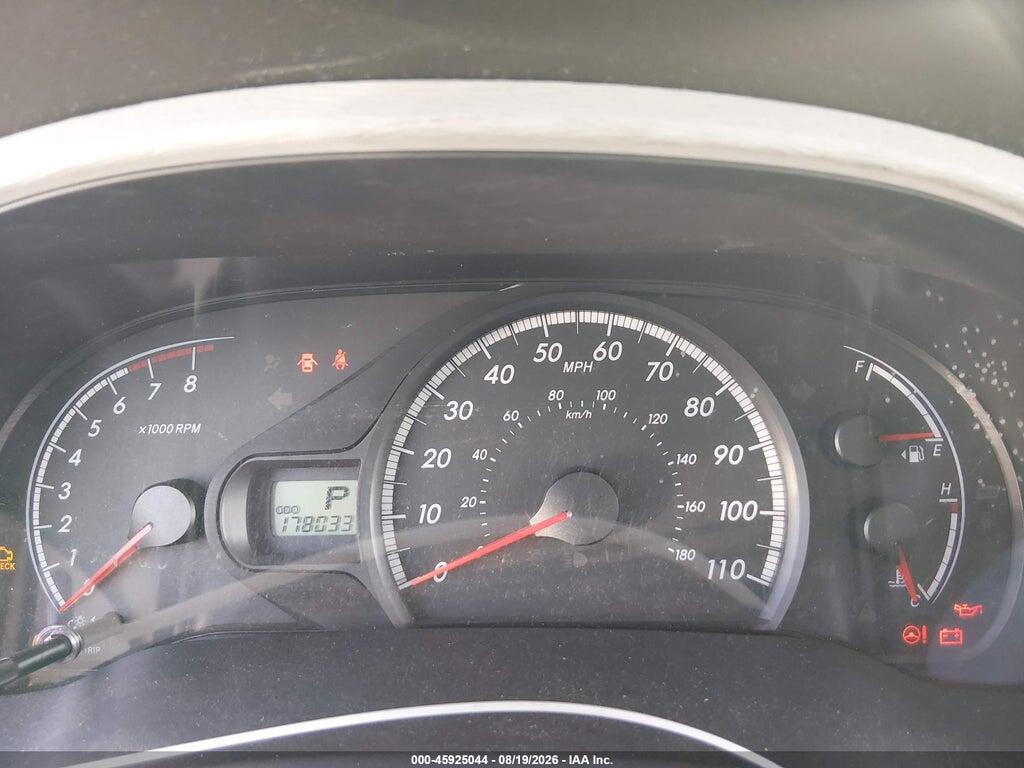 5TDKK3DC9BS102292 2011 TOYOTA SIENNA photo no. 7