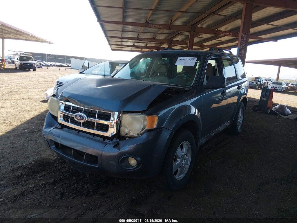 1FMCU0D77BKB65443 2011 FORD ESCAPE photo no. 2