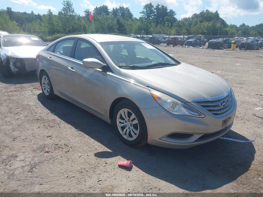 5NPEB4AC7BH245576 2011 HYUNDAI SONATA photo no. 1