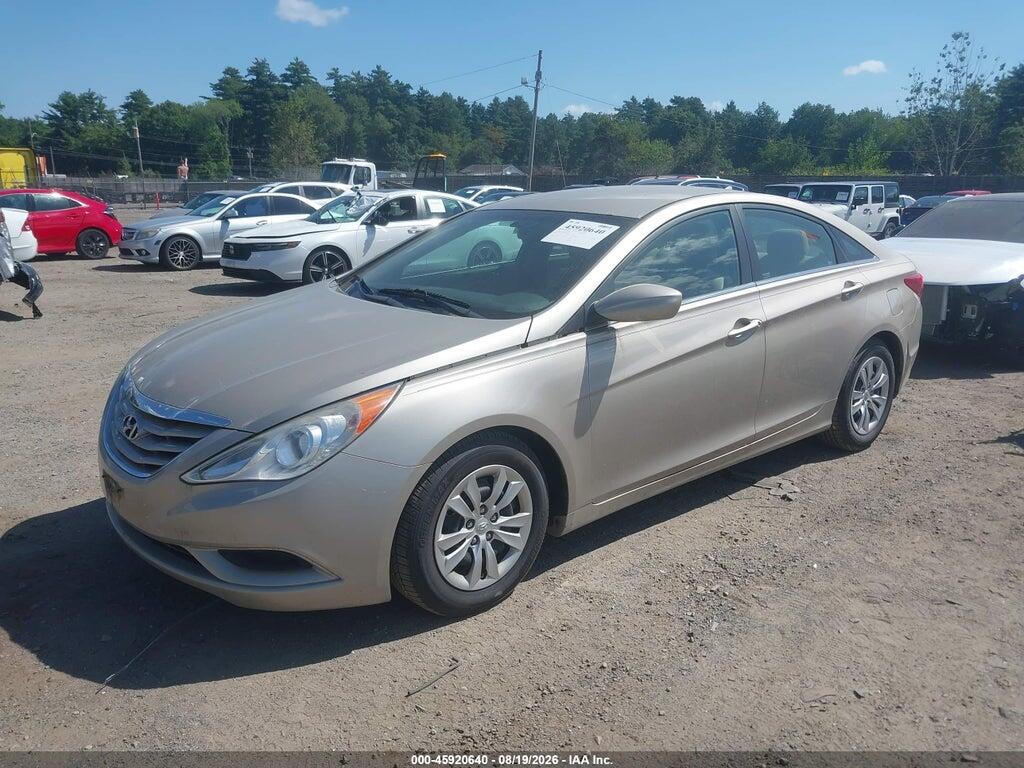 5NPEB4AC7BH245576 2011 HYUNDAI SONATA photo no. 2