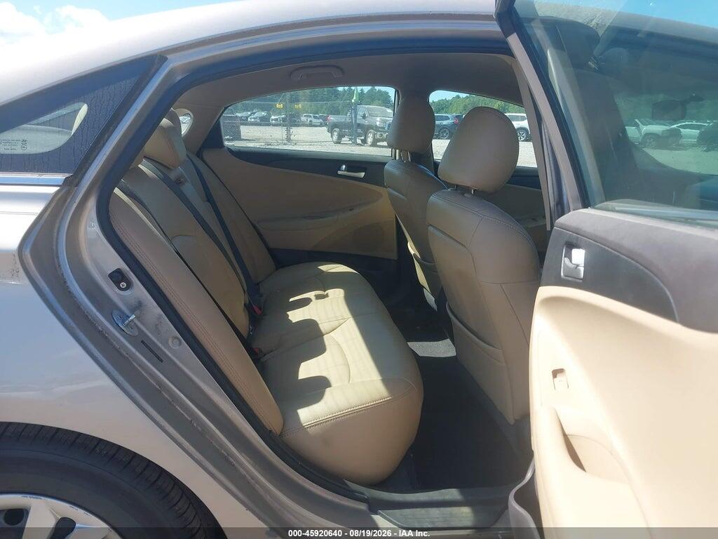 5NPEB4AC7BH245576 2011 HYUNDAI SONATA photo no. 8