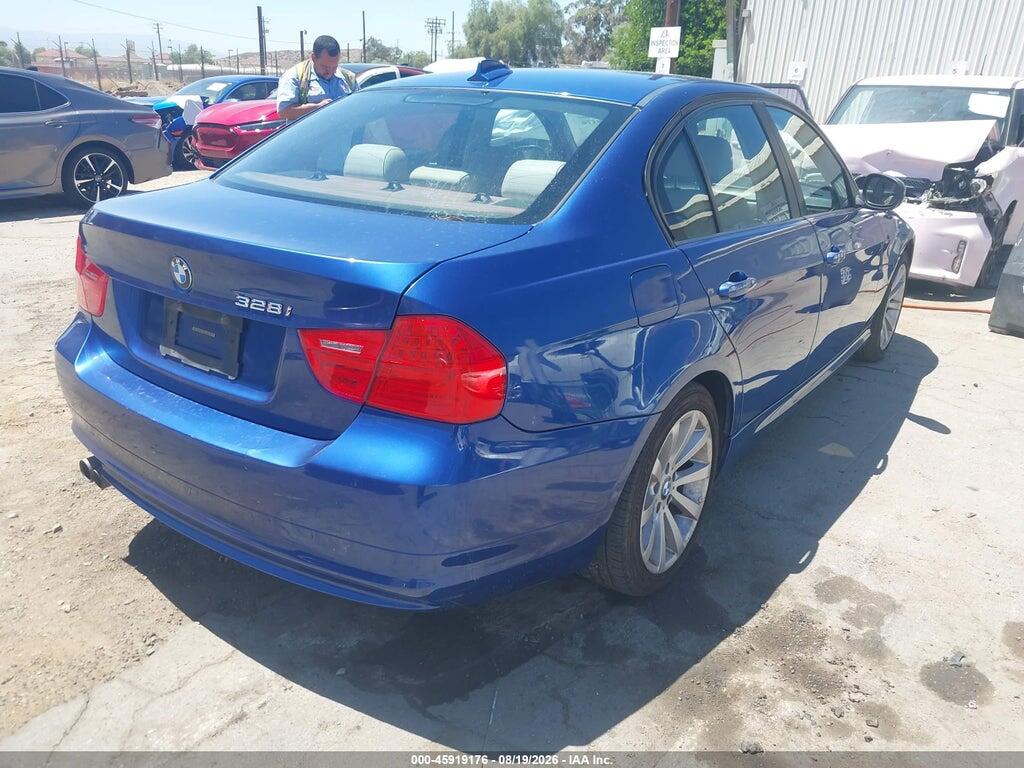 WBAPH5C50BA443271 2011 BMW 328I photo no. 4