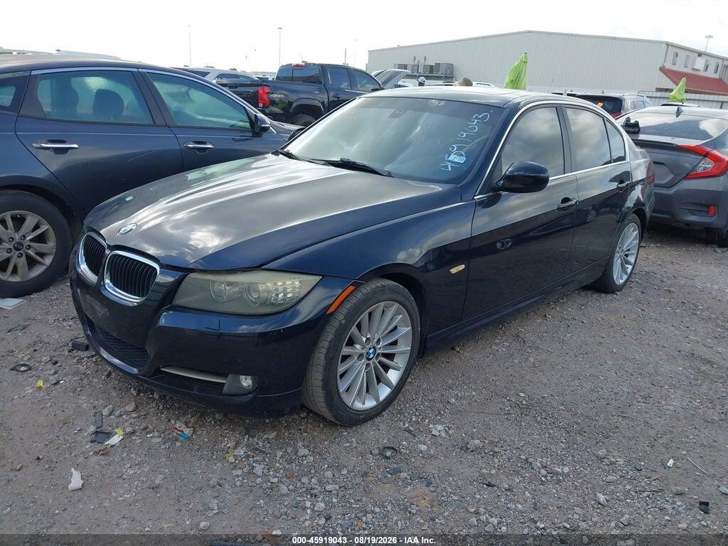 WBAPM5C50BF182061 2011 BMW 335 photo no. 2