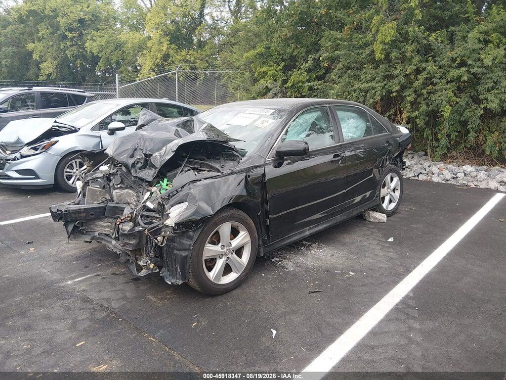 4T1BF3EK0BU227540 2011 TOYOTA CAMRY photo no. 2