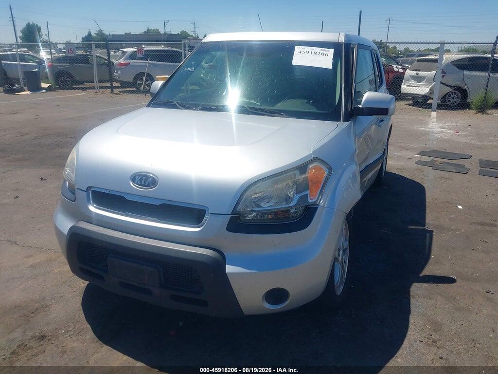 KNDJT2A28B7272765 2011 KIA SOUL photo no. 2