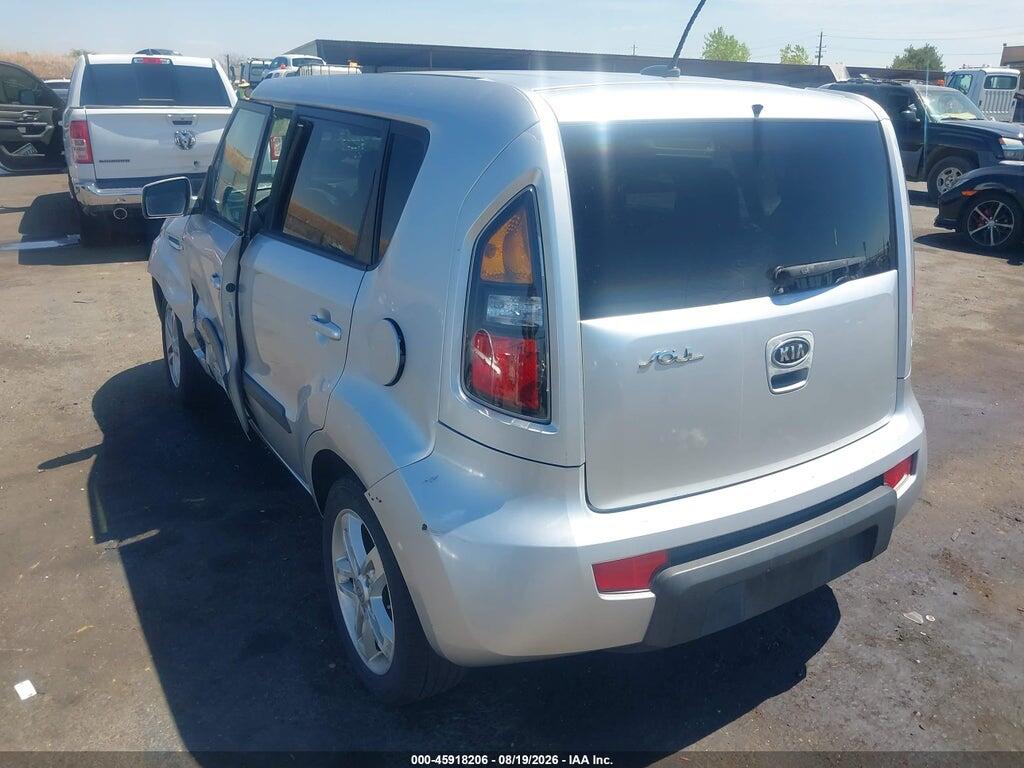 KNDJT2A28B7272765 2011 KIA SOUL photo no. 3