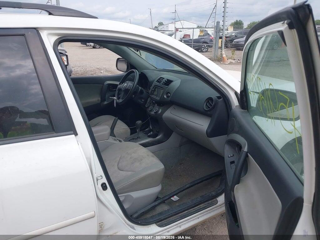 2T3BF4DV4BW111976 2011 TOYOTA RAV4 photo no. 5