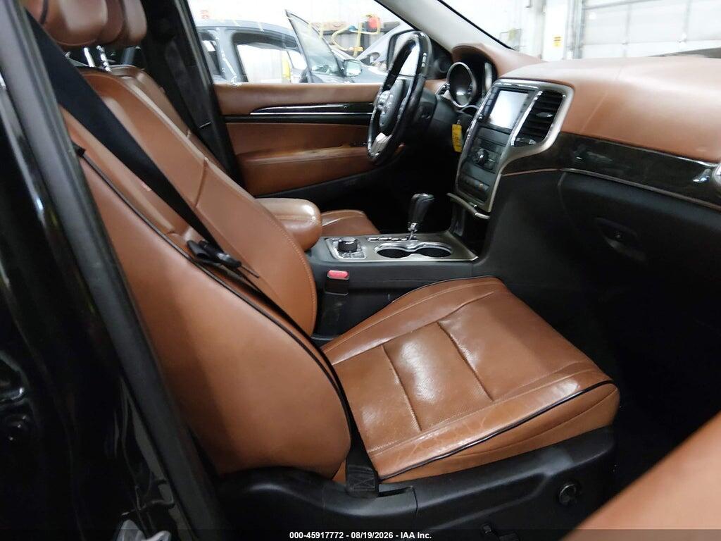 1J4RR6GT5BC702990 2011 JEEP GRAND CHEROKEE photo no. 5