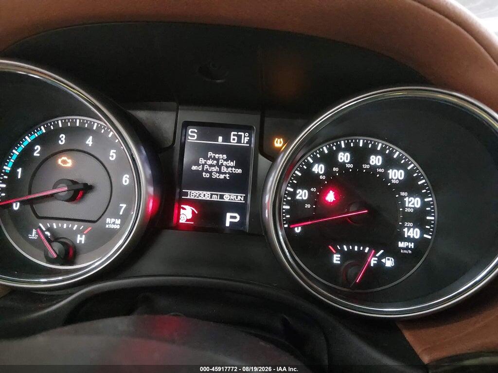 1J4RR6GT5BC702990 2011 JEEP GRAND CHEROKEE photo no. 7