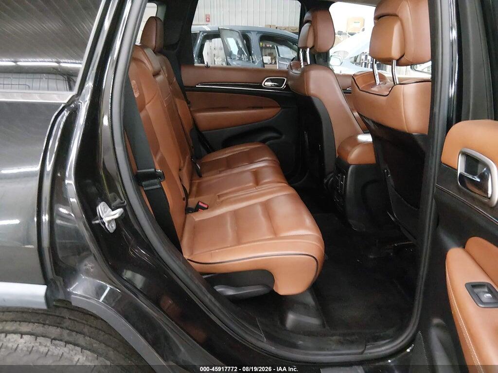 1J4RR6GT5BC702990 2011 JEEP GRAND CHEROKEE photo no. 8