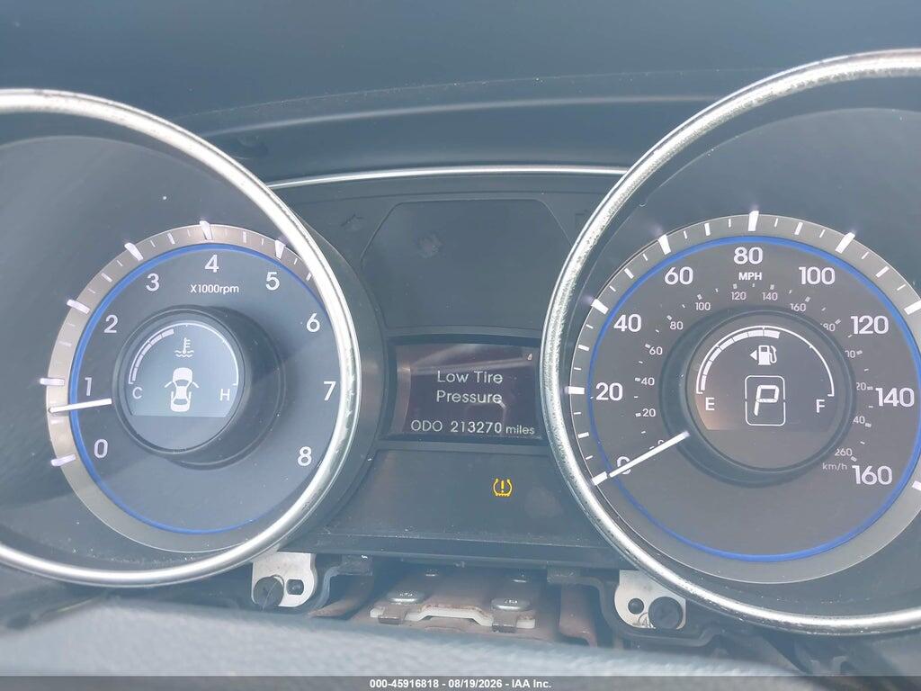 5NPEC4AC0BH115295 2011 HYUNDAI SONATA photo no. 7