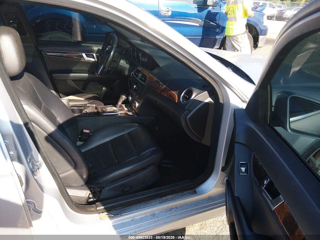 WDDGF8BB8CR228313 2012 MERCEDES-BENZ C 300 photo no. 5