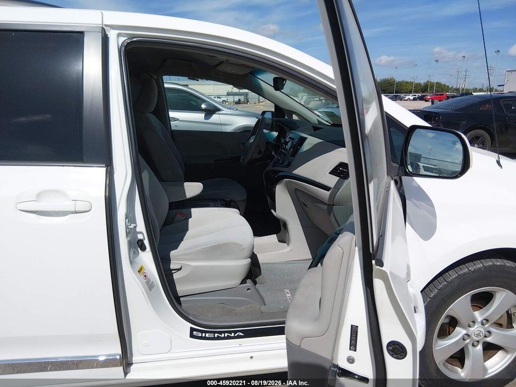 5TDKK3DC4CS237696 2012 TOYOTA SIENNA photo no. 5