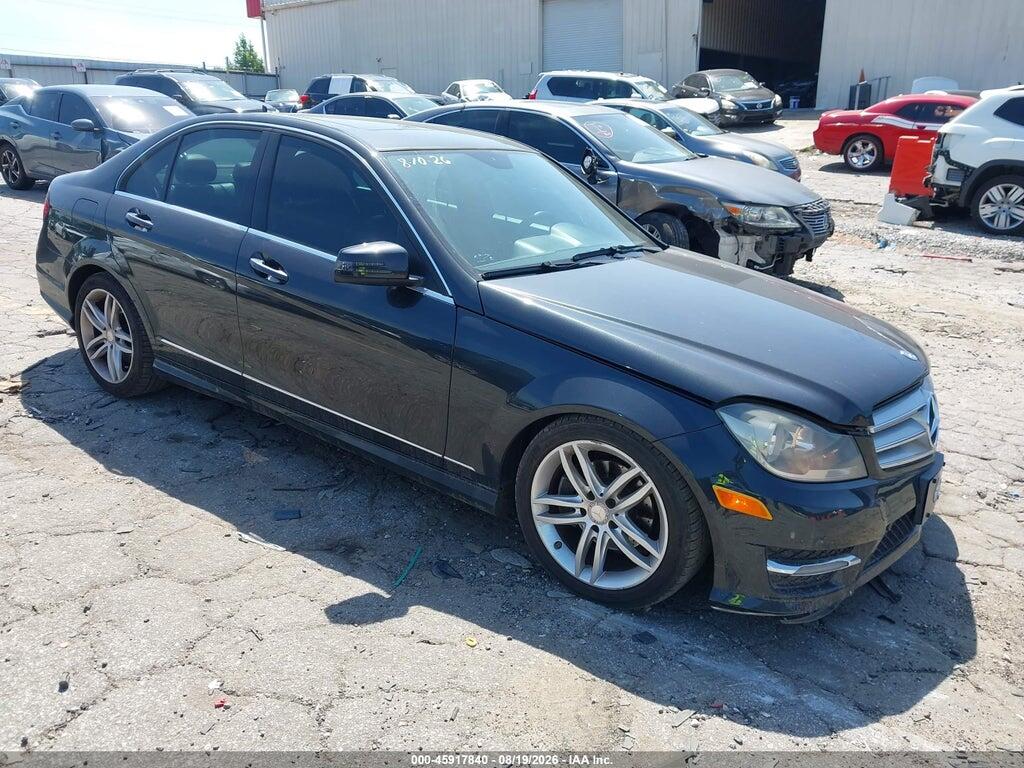 2012 MERCEDES-BENZ C 300 WDDGF8BB0CR202627