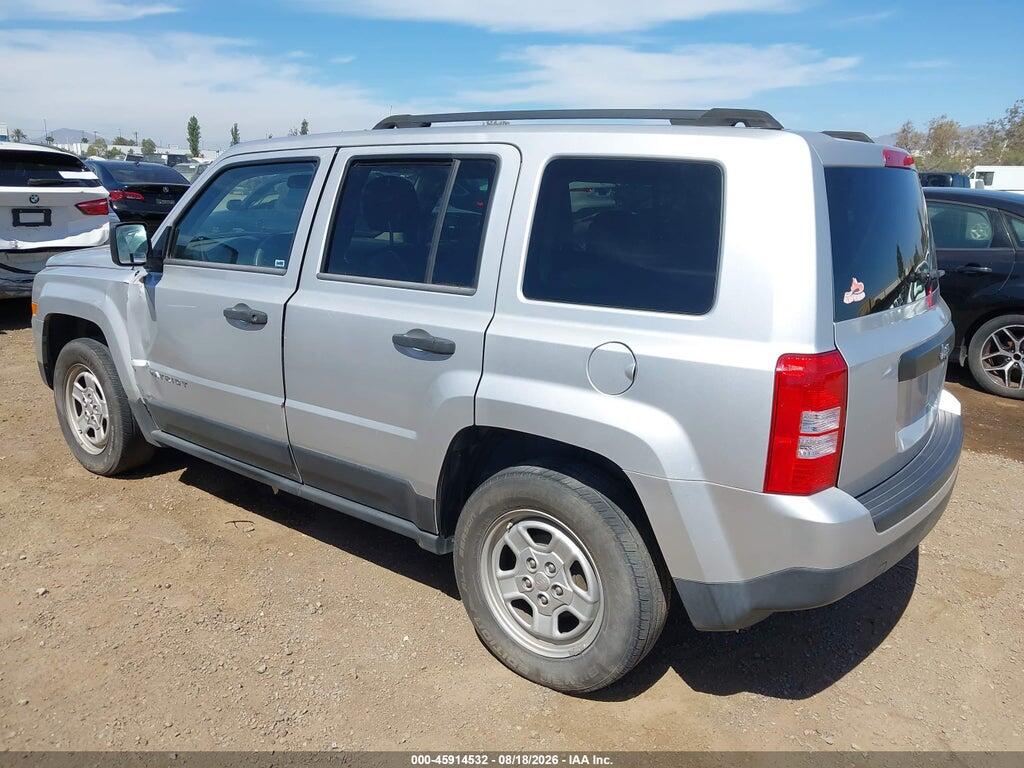 1C4NJPBA3CD542319 2012 JEEP PATRIOT photo no. 3