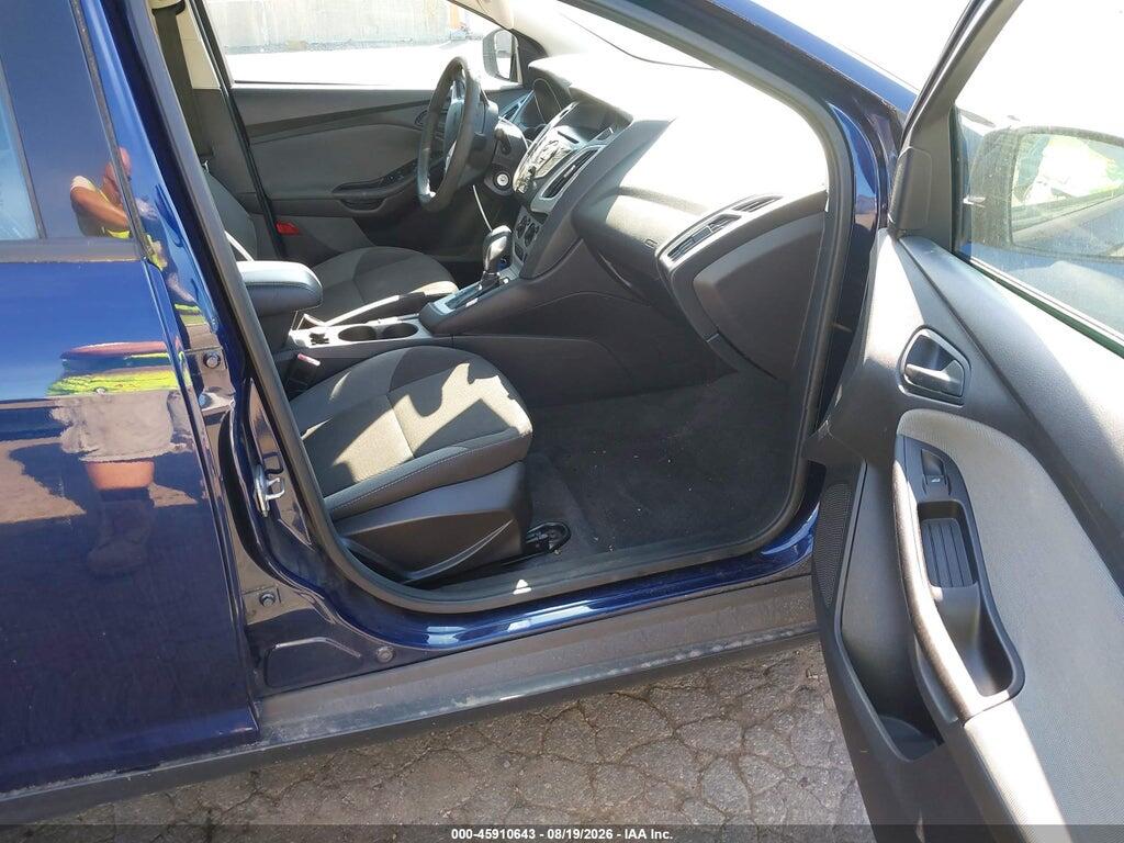1FAHP3F29CL149248 2012 FORD FOCUS photo no. 5