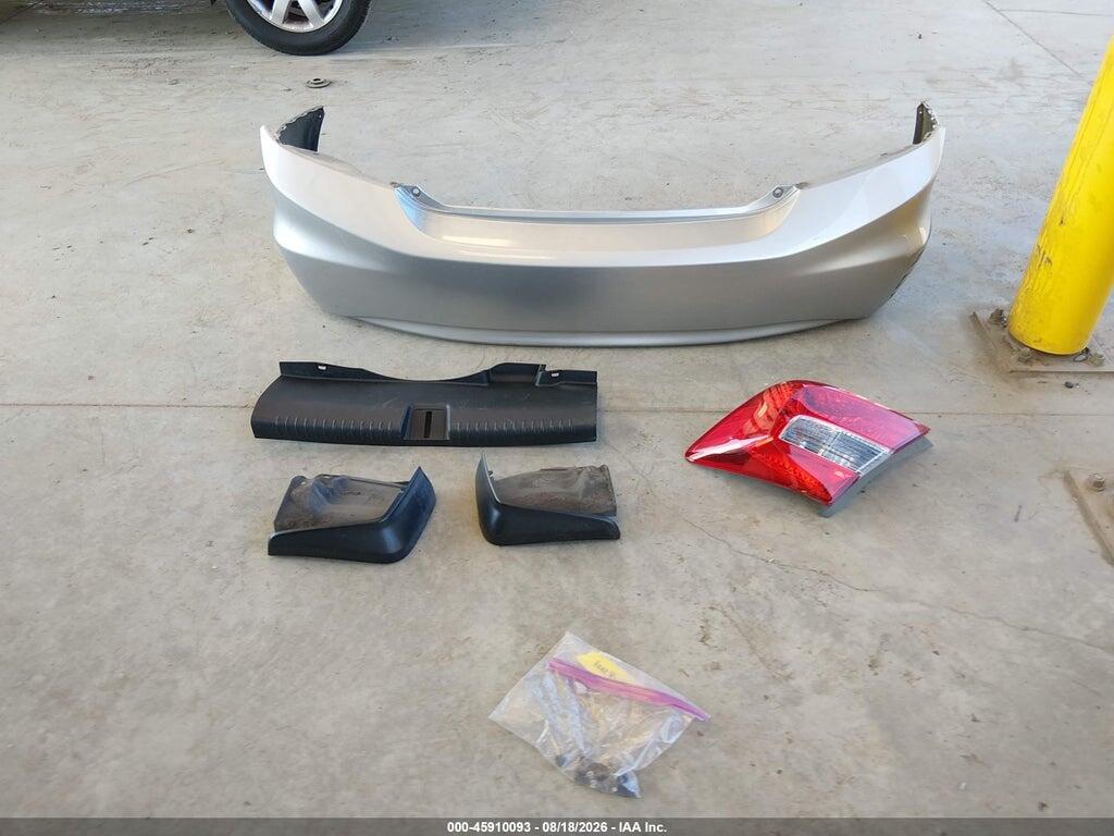 19XFB2F88CE104471 2012 HONDA CIVIC photo no. 12