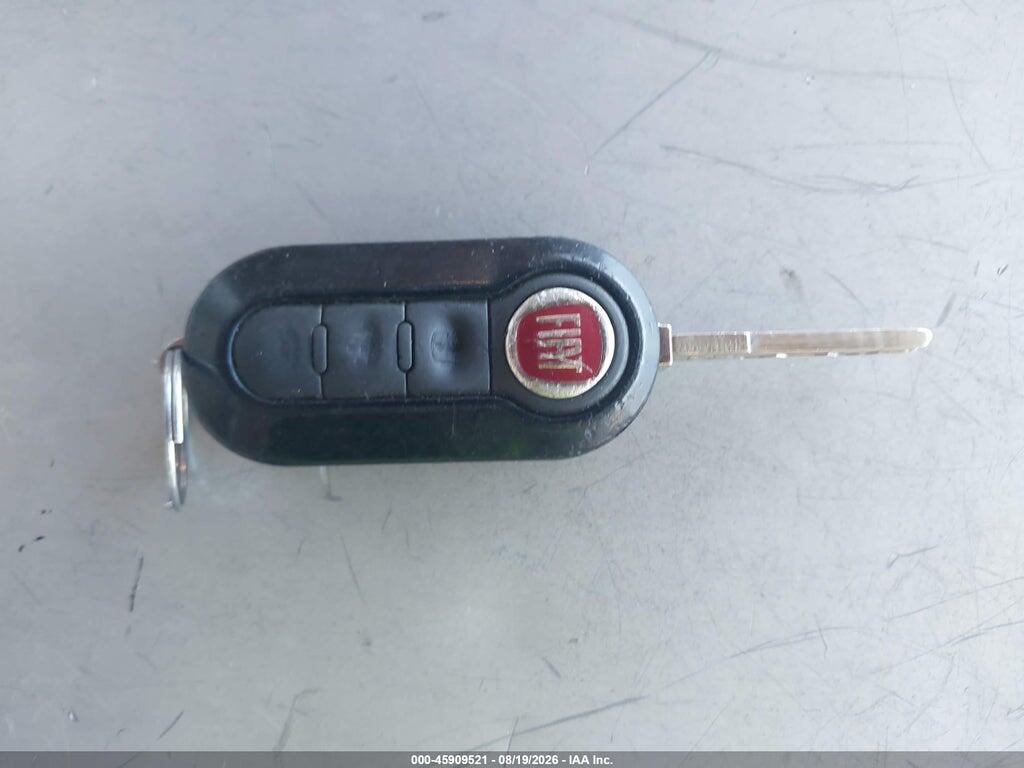 3C3CFFDR1CT310239 2012 FIAT 500C photo no. 11