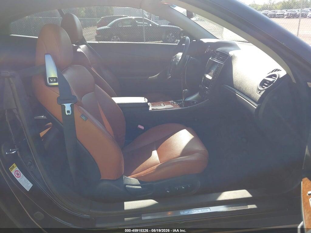 JTHFE2C29B2505576 2011 LEXUS IS 350C photo no. 5