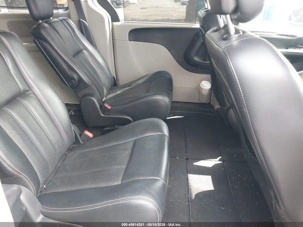 2A4RR8DG8BR734021 2011 CHRYSLER TOWN & COUNTRY photo no. 8