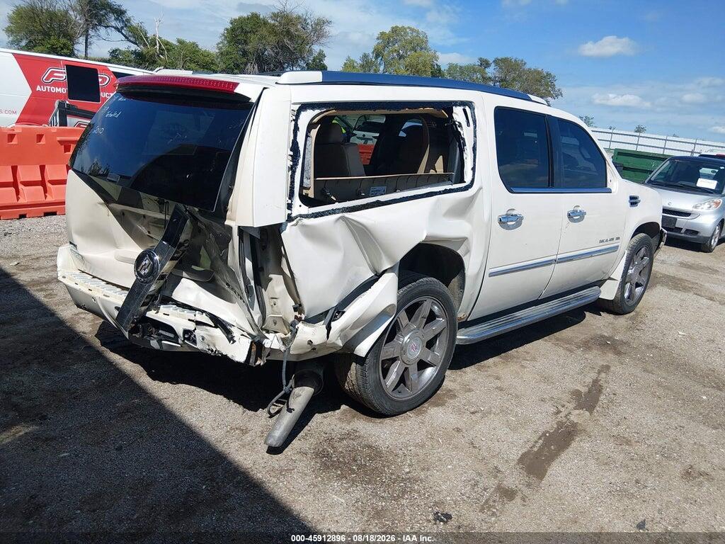 1GYS4HEF3BR102491 2011 CADILLAC ESCALADE ESV photo no. 4