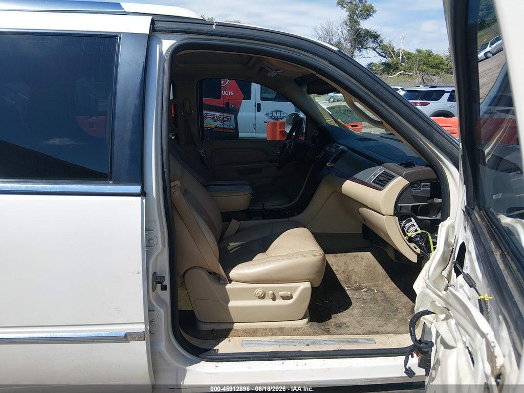1GYS4HEF3BR102491 2011 CADILLAC ESCALADE ESV photo no. 5