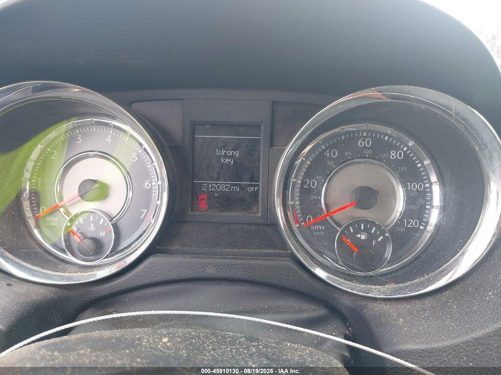 2A4RR8DG8BR635733 2011 CHRYSLER TOWN & COUNTRY photo no. 7