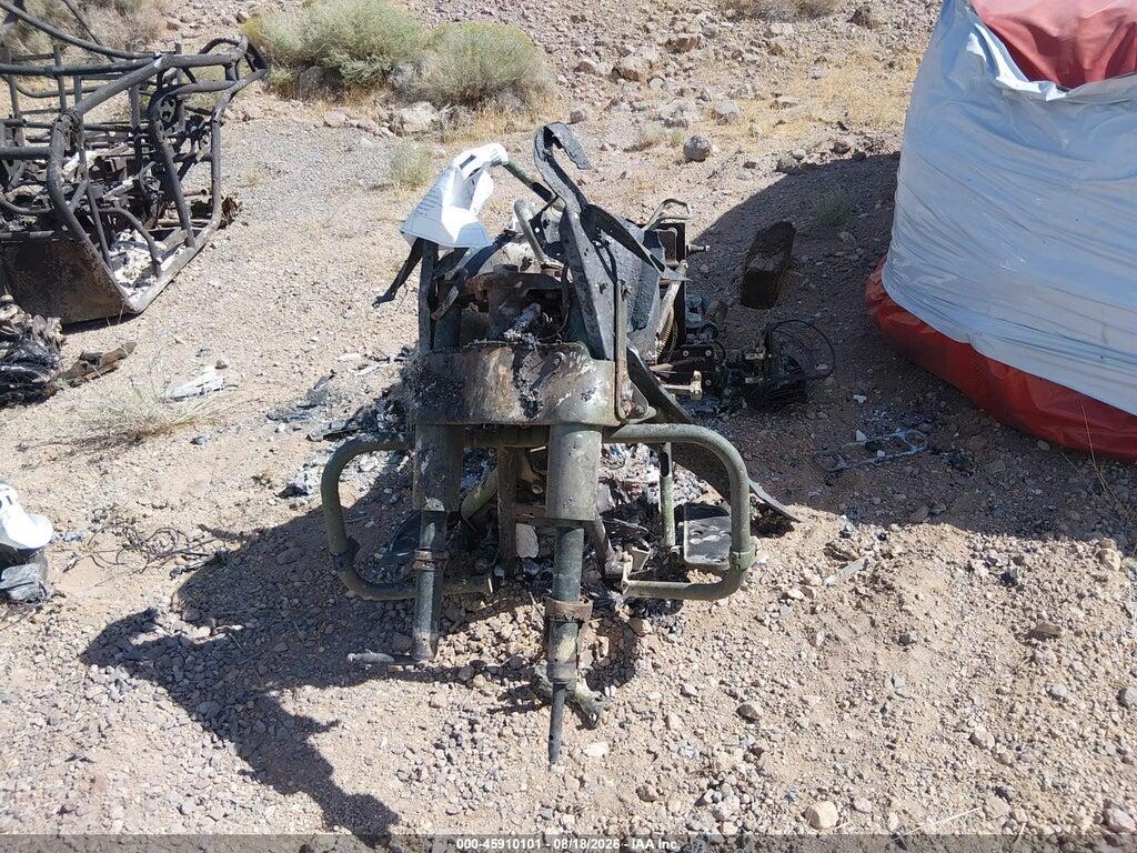 1HD1MAM31BB851393 2011 HARLEY-DAVIDSON FLHTCUTG photo no. 5