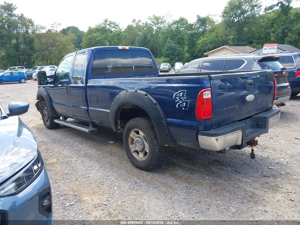 1FT7X2B66BEC90032 2011 FORD F-250 photo no. 3