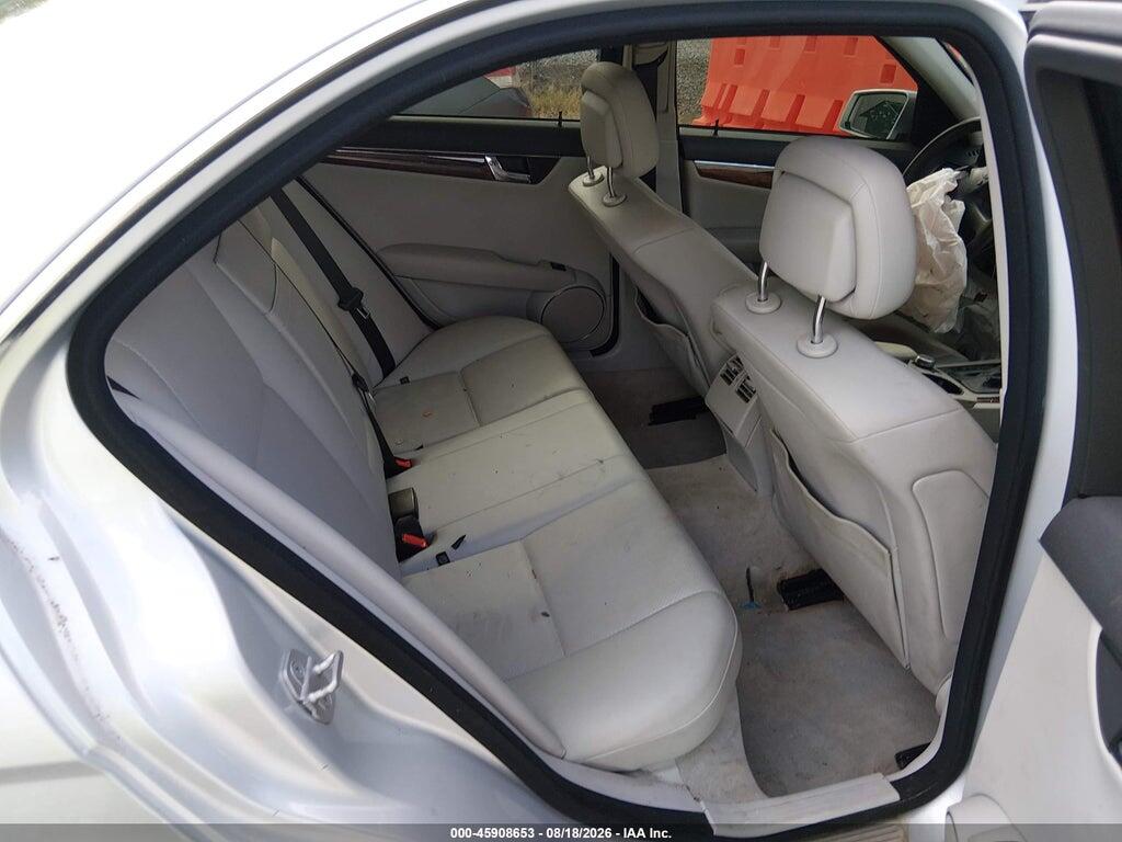 WDDGF5EB2BA523754 2011 MERCEDES-BENZ C 300 photo no. 8