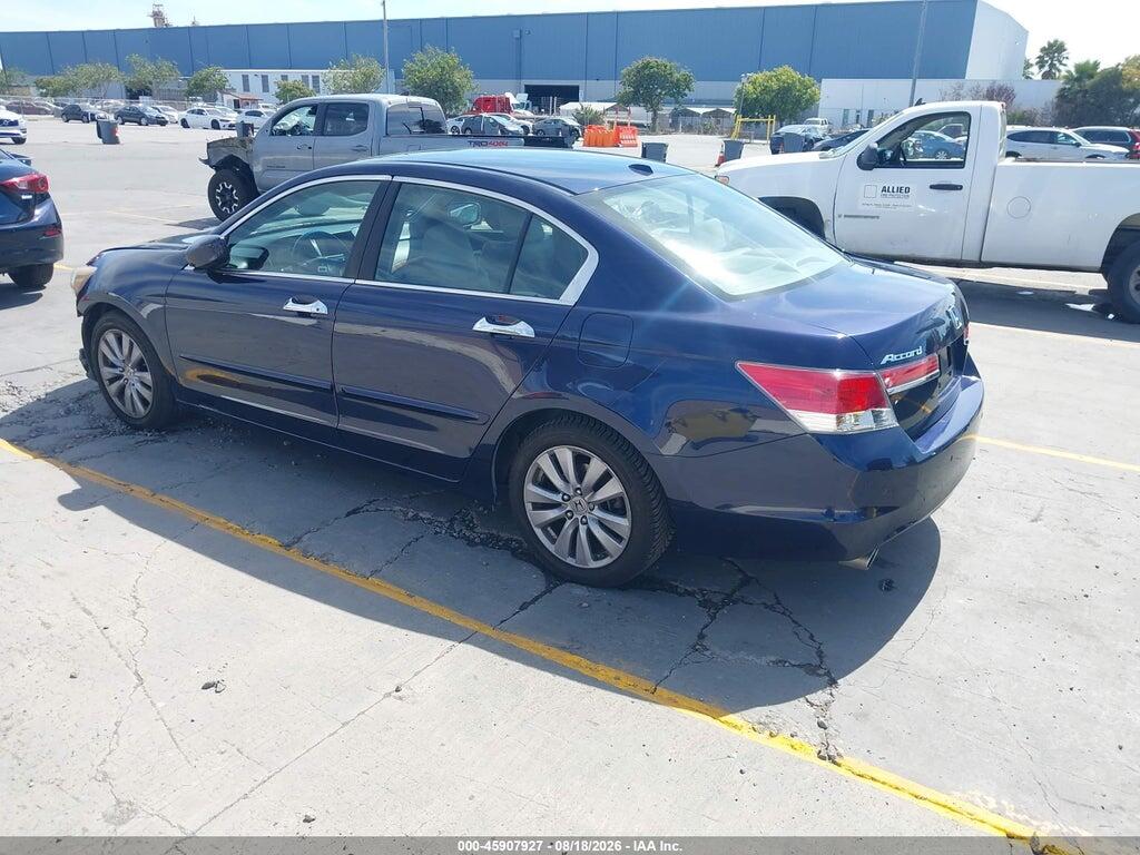 1HGCP3F81BA001020 2011 HONDA ACCORD photo no. 3
