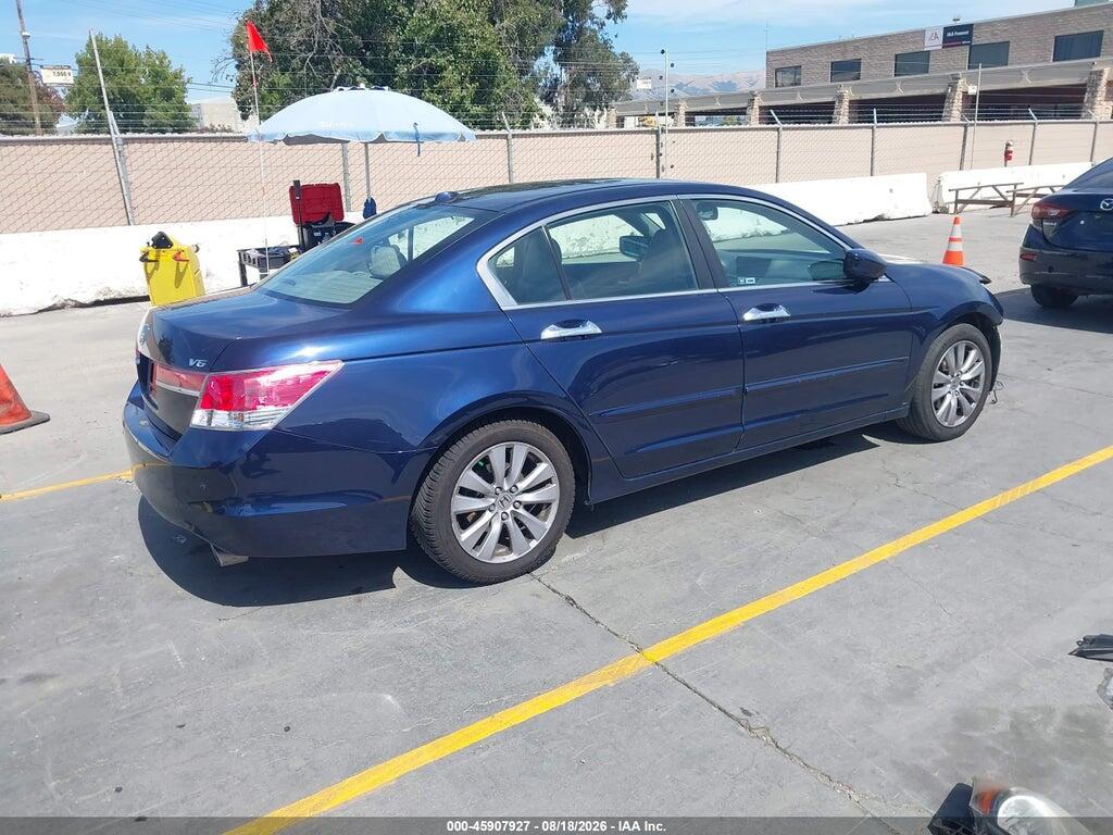 1HGCP3F81BA001020 2011 HONDA ACCORD photo no. 4