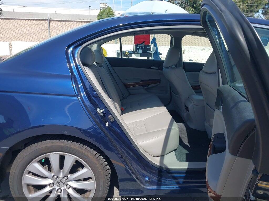 1HGCP3F81BA001020 2011 HONDA ACCORD photo no. 8
