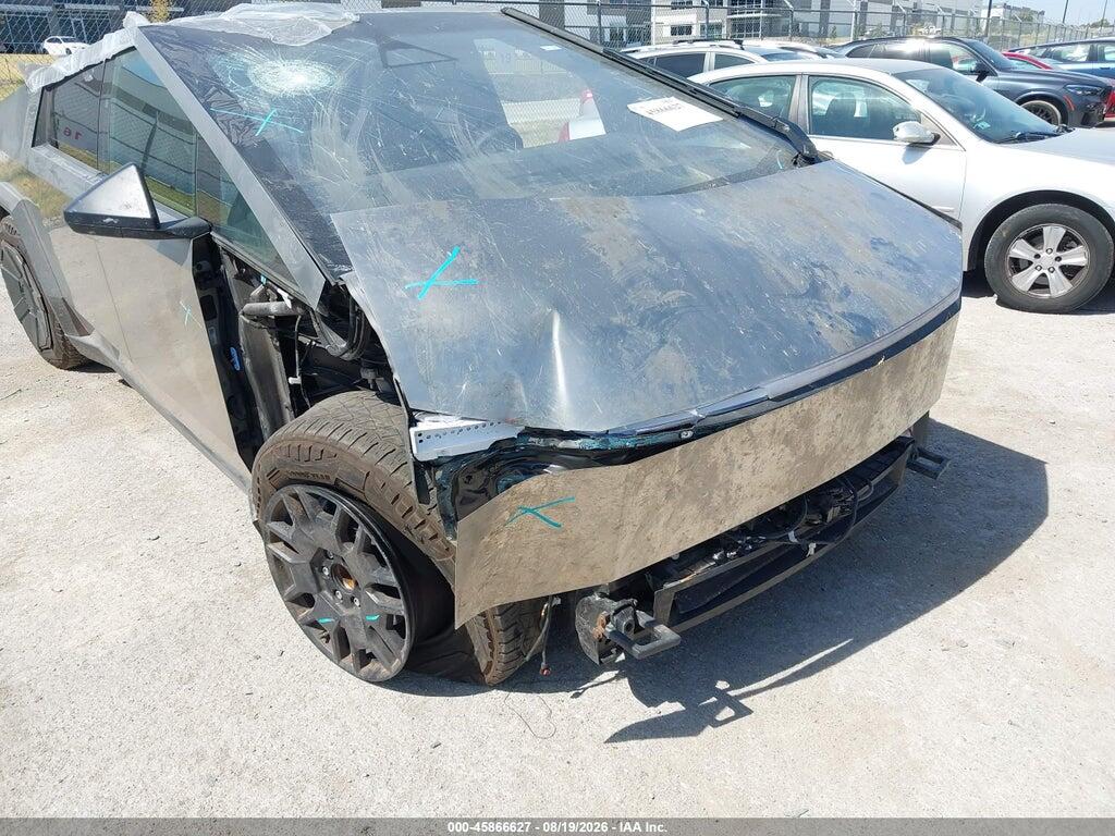 7G2CEHEE3SA076005 2025 TESLA CYBERTRUCK photo no. 6