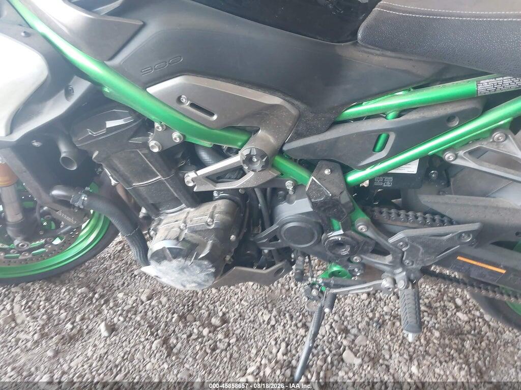 ML5ZRDT12SDA07548 2025 KAWASAKI ZR900 photo no. 9
