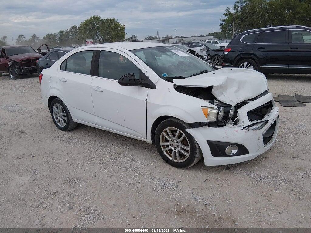 2012 CHEVROLET SONIC 01G1JC5SH1C421014