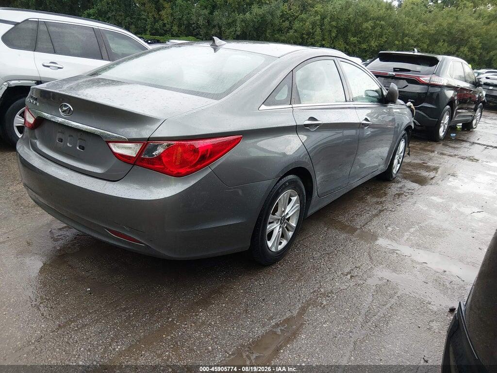 5NPEB4AC4CH489090 2012 HYUNDAI SONATA photo no. 4