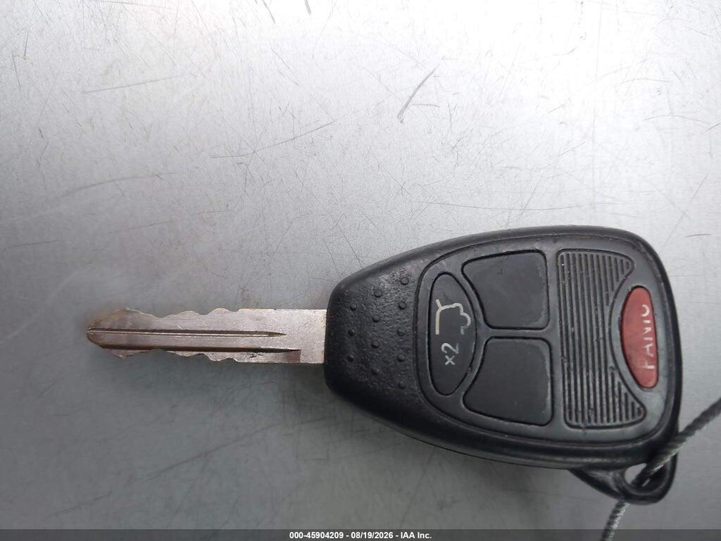 1C4PJMAK8CW200726 2012 JEEP LIBERTY photo no. 11