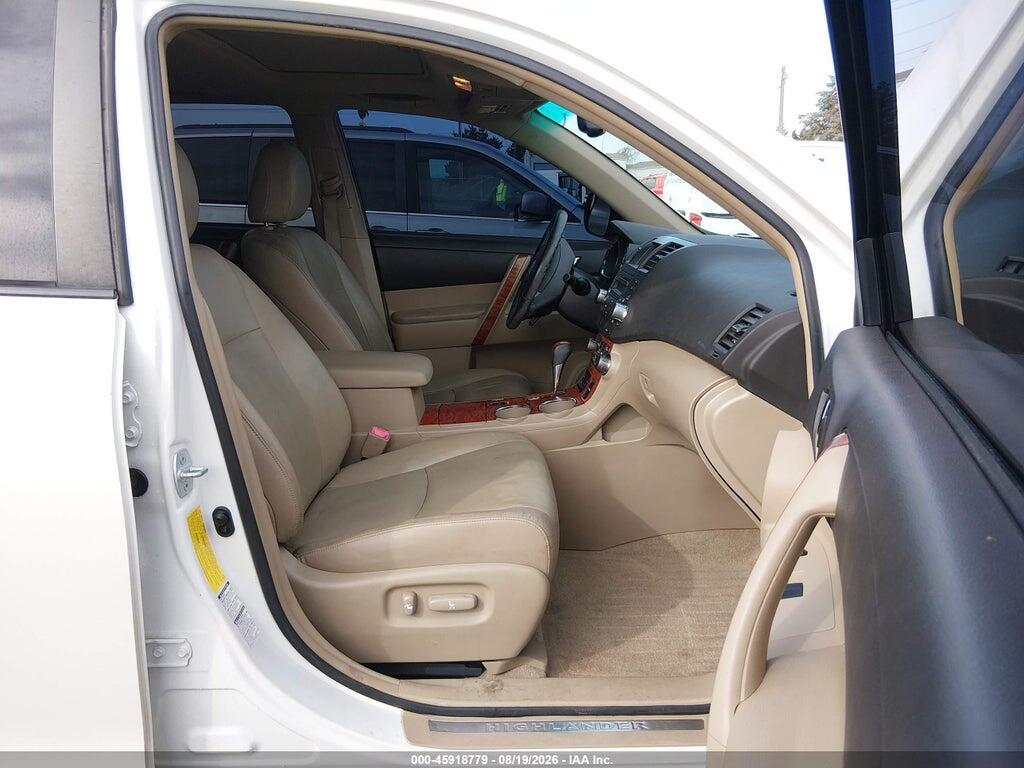 JTEES42A582092005 2008 TOYOTA HIGHLANDER photo no. 5