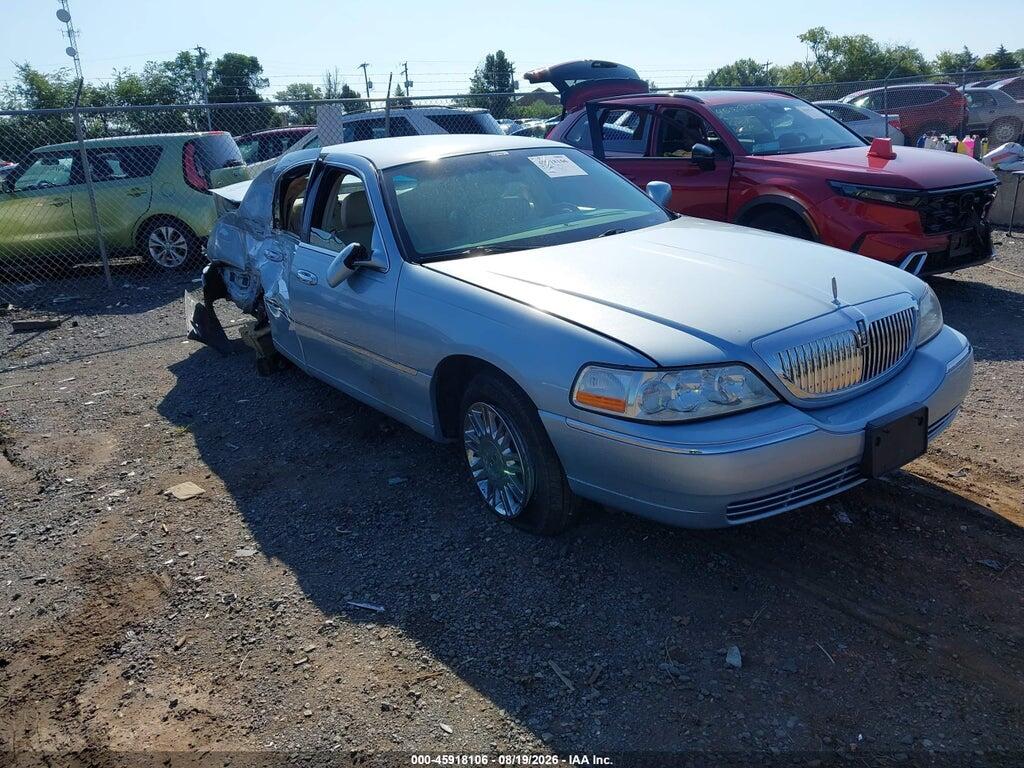 2008 LINCOLN TOWN CAR 2LNHM82VX8X642359