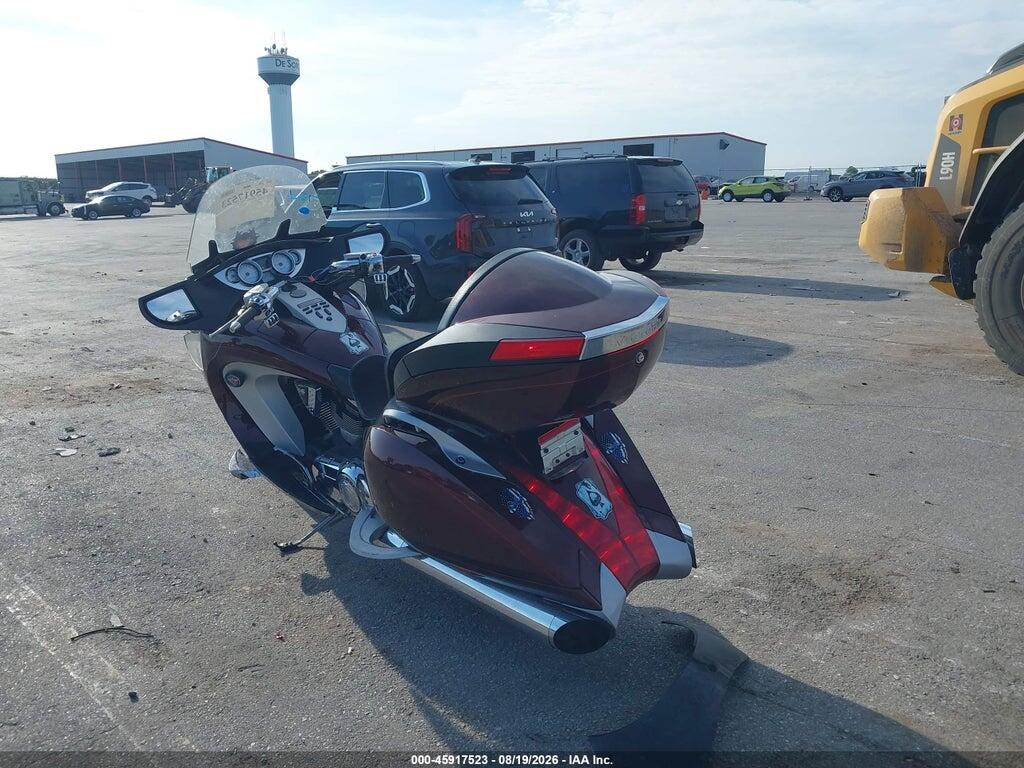 5VPSD36D883005726 2008 VICTORY MOTORCYCLES VISION photo no. 3