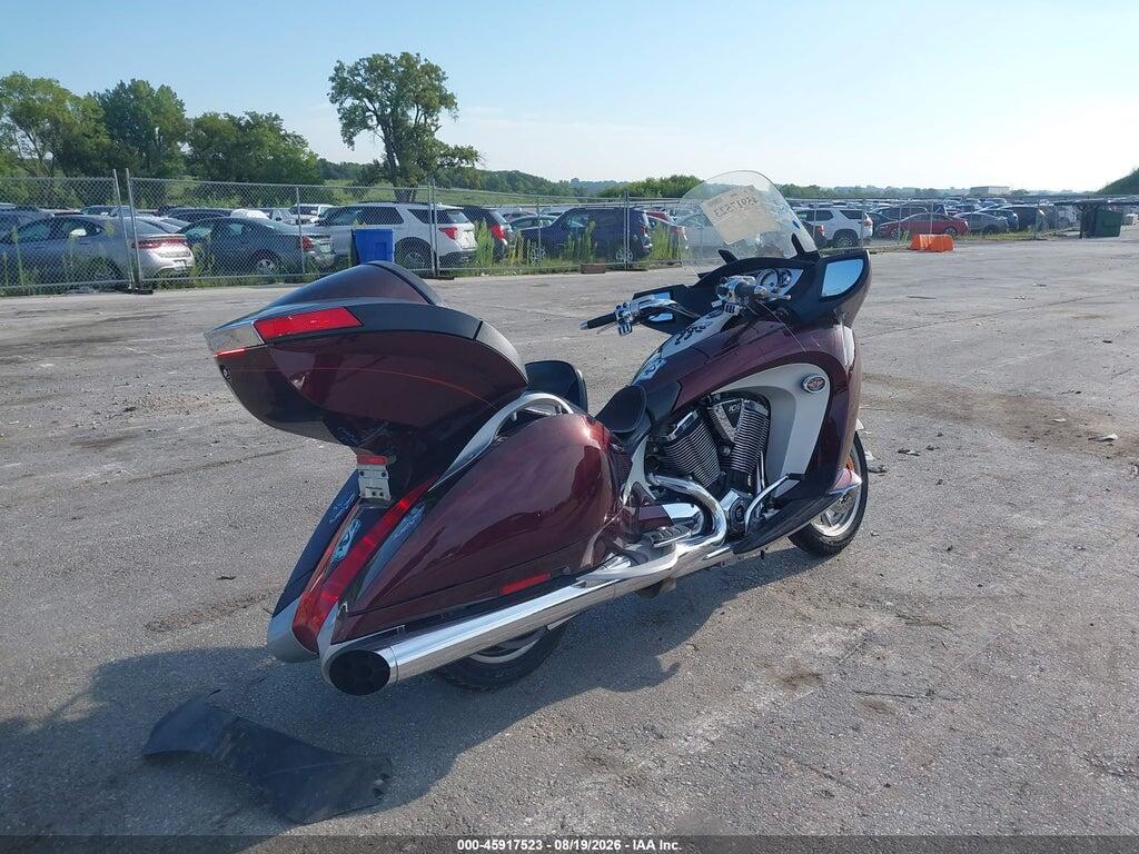 5VPSD36D883005726 2008 VICTORY MOTORCYCLES VISION photo no. 4