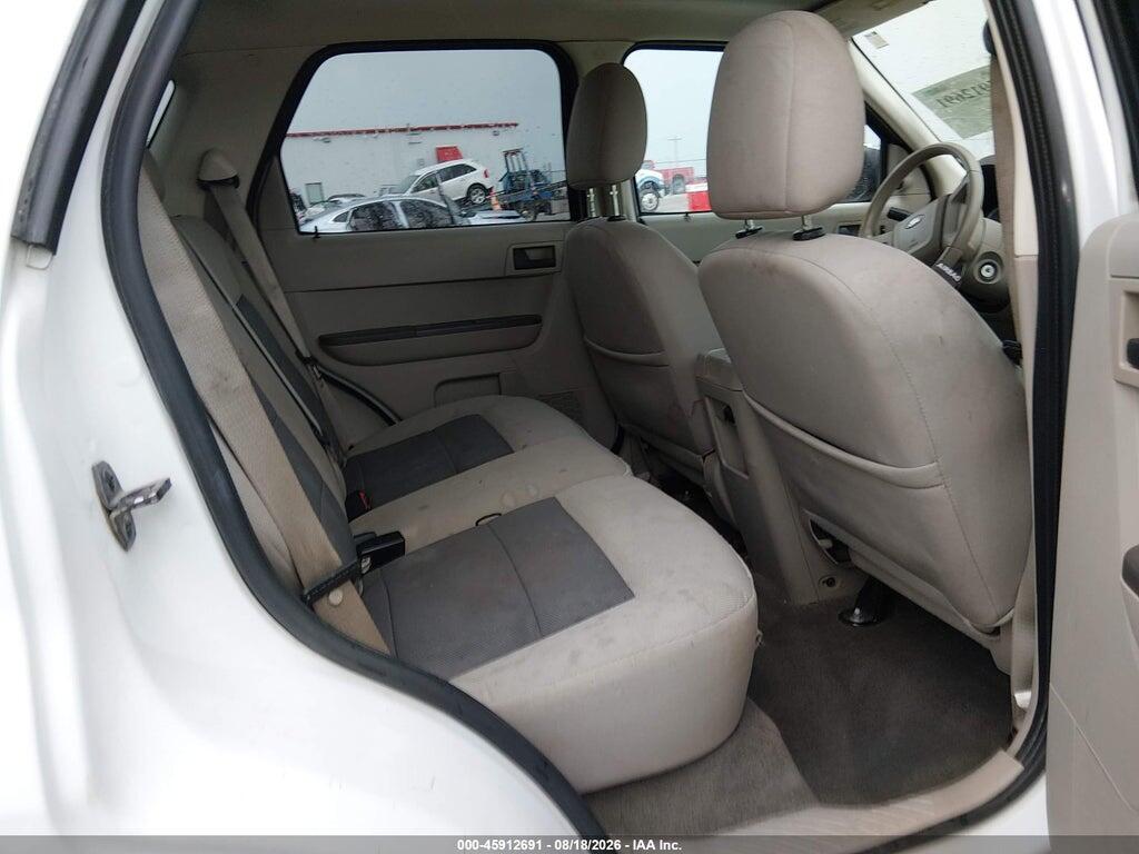 1FMCU93178KD14119 2008 FORD ESCAPE photo no. 8