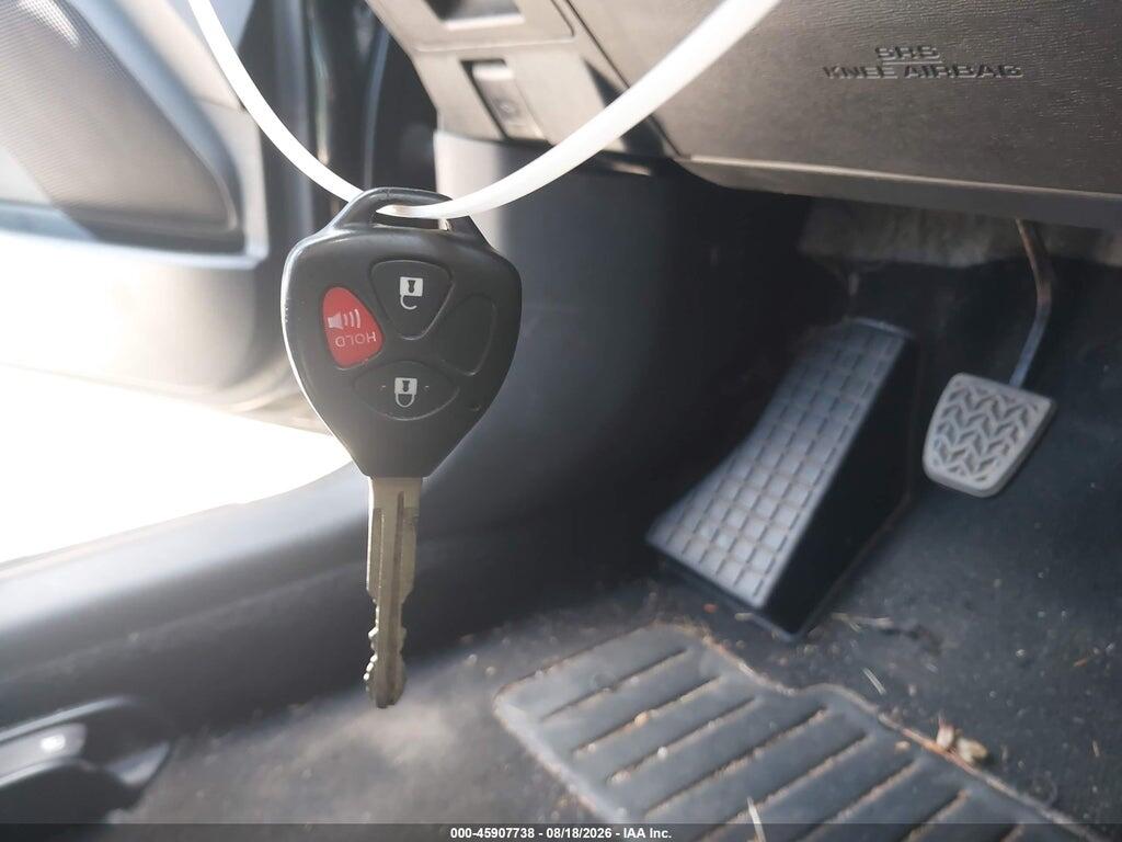 JTKDE167X80252629 2008 SCION TC photo no. 11