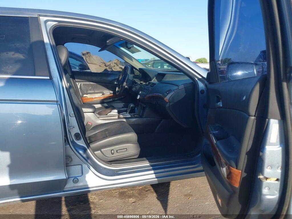 1HGCP2F84BA041246 2011 HONDA ACCORD photo no. 5