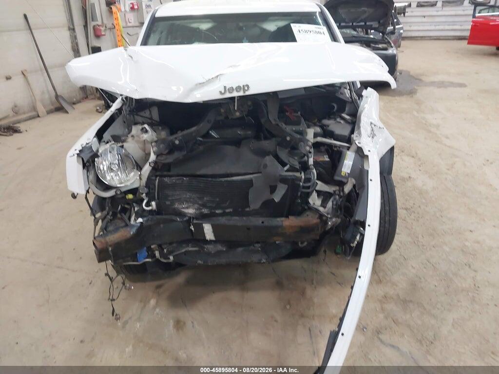 1J4NT1GA5BD180924 2011 JEEP PATRIOT photo no. 12