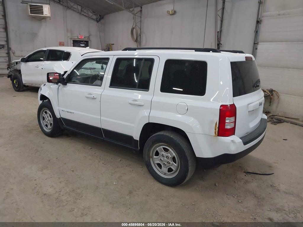 1J4NT1GA5BD180924 2011 JEEP PATRIOT photo no. 3