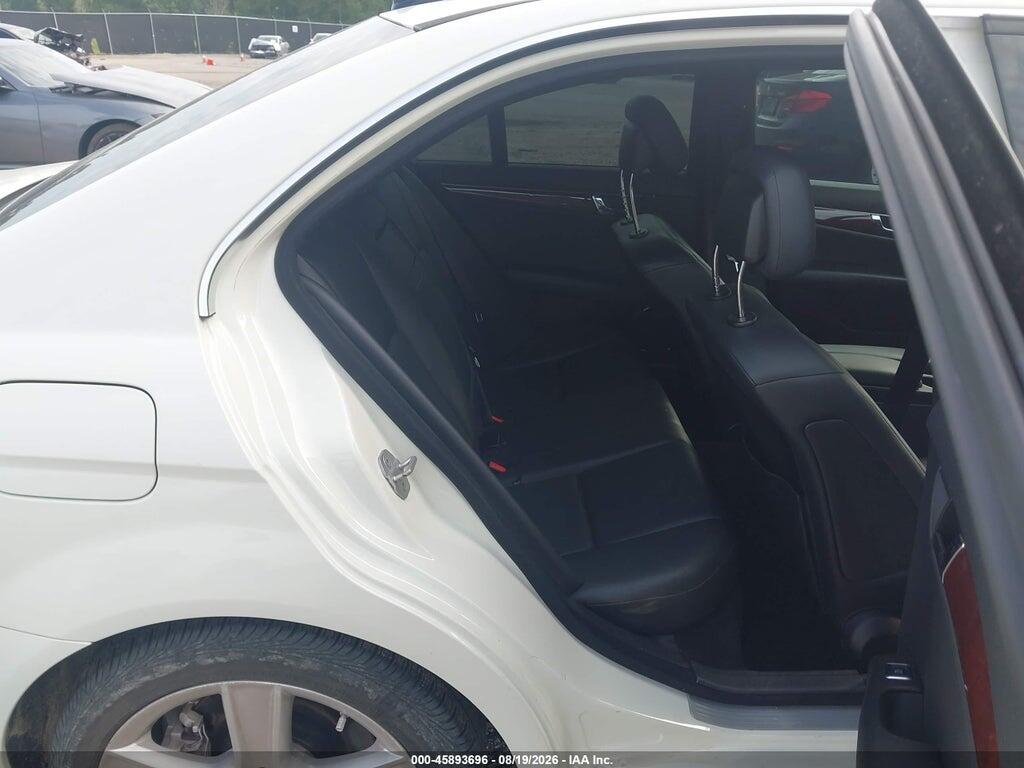 WDDGF5EB2BR157943 2011 MERCEDES-BENZ C 300 photo no. 8