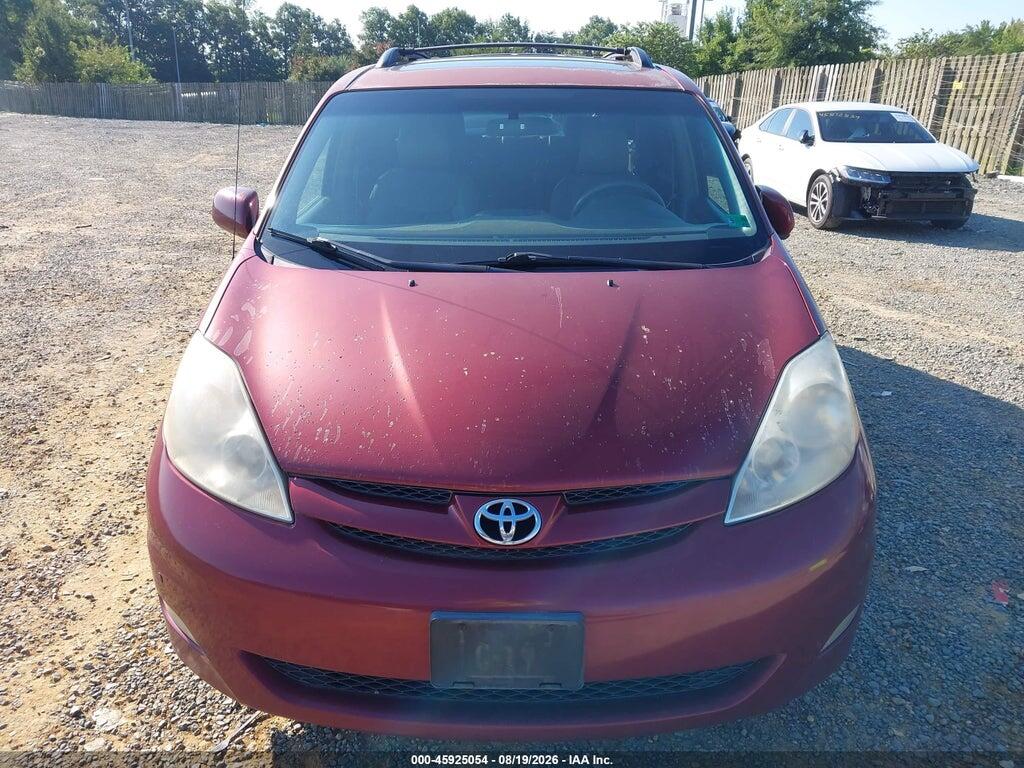 5TDYK4CC4AS323914 2010 TOYOTA SIENNA photo no. 12
