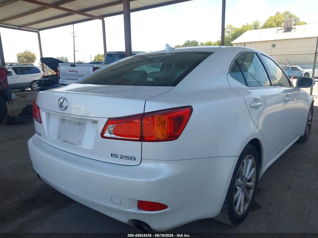 JTHBF5C23A5107581 2010 LEXUS IS 250 photo no. 4